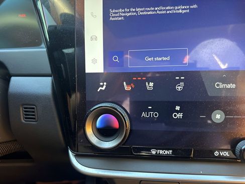 Used 2024 Lexus RZ 300e Premium image 21