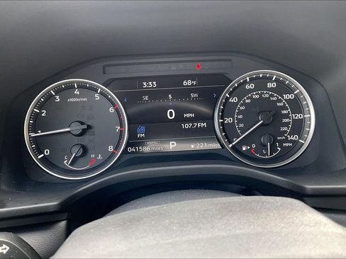 Used 2022 Mitsubishi Outlander SEL AWD/4WD image 19