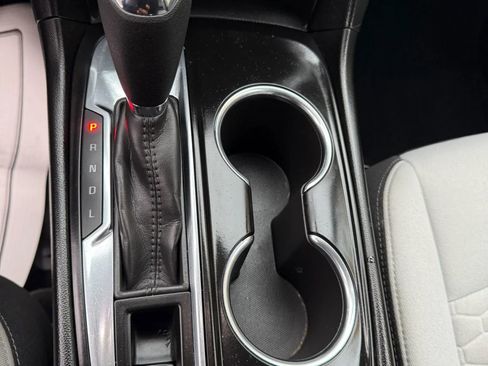 Used 2021 Chevrolet Equinox LS w/ LS Convenience Package image 37