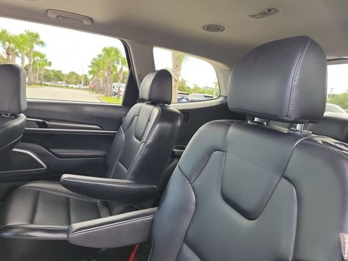 Certified 2025 Kia Telluride S AWD/4WD image 25