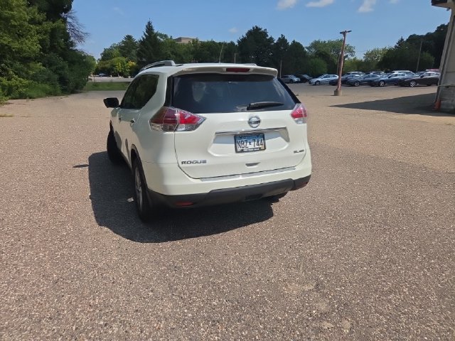 Used 2015 Nissan Rogue SL w/ SL Premium Package AWD/4WD image 12