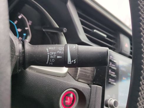 Used 2020 Honda Civic EX image 26