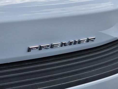 Used 2021 Chevrolet Tahoe Premier AWD/4WD image 47
