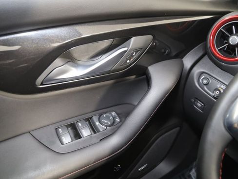 Used 2024 Chevrolet Blazer RS image 33