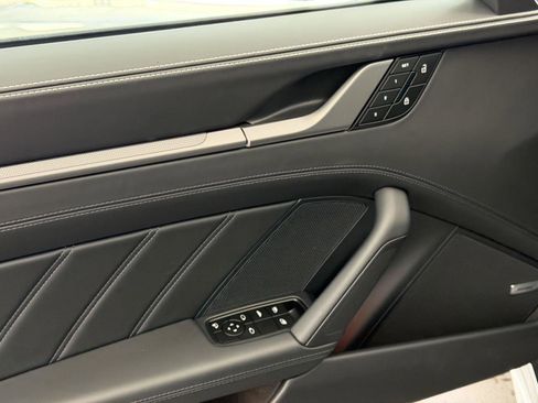 New 2026 Porsche 911 Carrera image 15