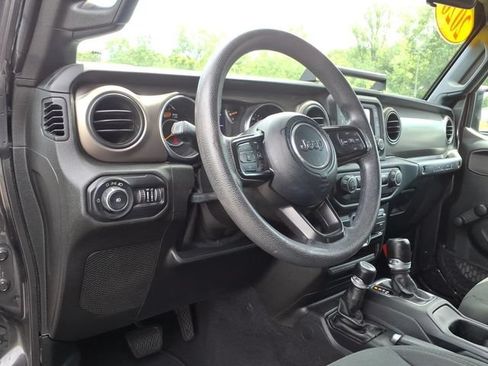 Used 2020 Jeep Wrangler Unlimited Sport AWD/4WD image 14