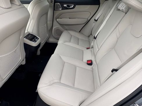 New 2026 Volvo XC60 B5 Ultra w/ Protection Package Premier image 24