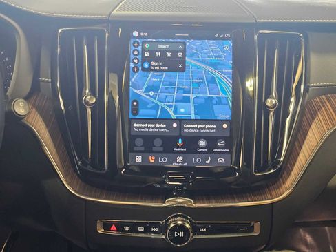 Used 2022 Volvo XC60 B5 Inscription w/ Advanced Package AWD/4WD image 13