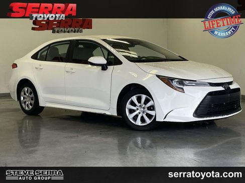 Used 2024 Toyota Corolla LE image 1