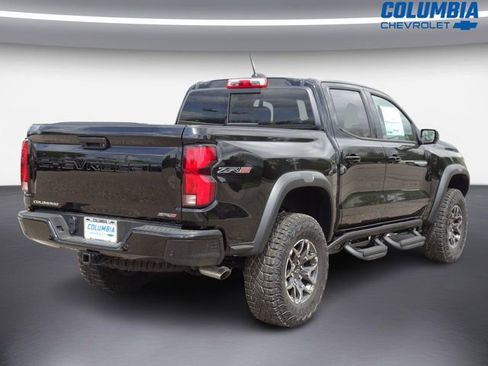 New 2026 Chevrolet Colorado ZR2 w/ Technology Package AWD/4WD image 2