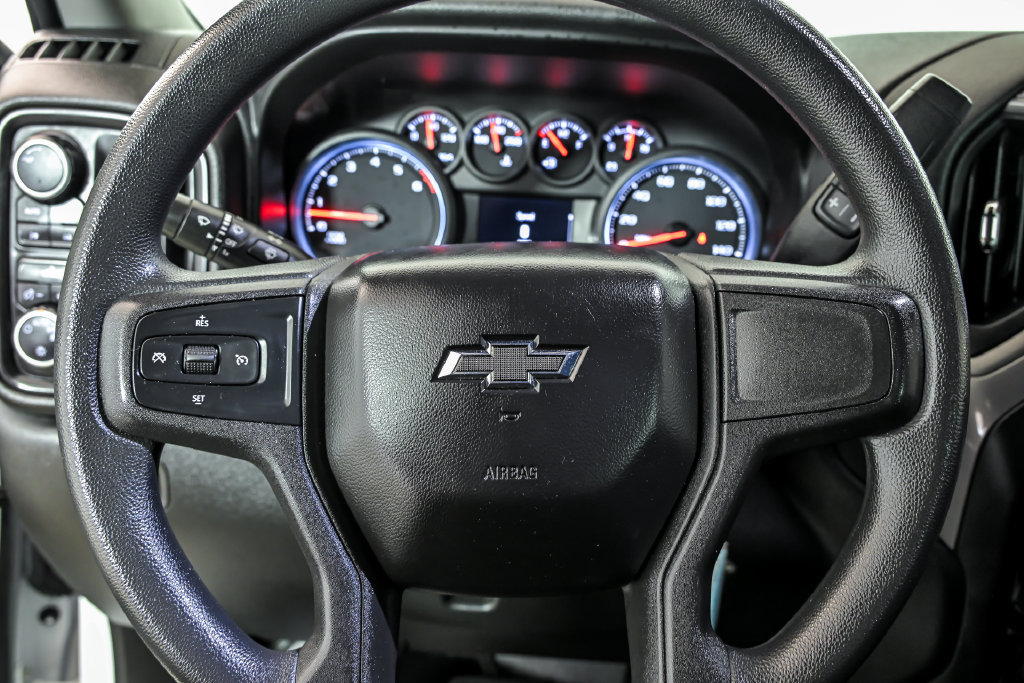 Used 2021 Chevrolet Silverado 1500 Custom Trail Boss AWD/4WD image 16