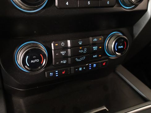 Used 2019 Ford F150 Raptor w/ Equipment Group 802A Luxury AWD/4WD image 8