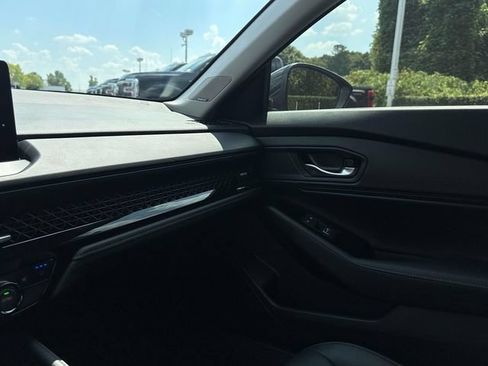 Used 2024 Honda Accord Touring image 34