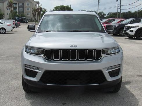 Used 2022 Jeep Grand Cherokee Limited AWD/4WD image 8