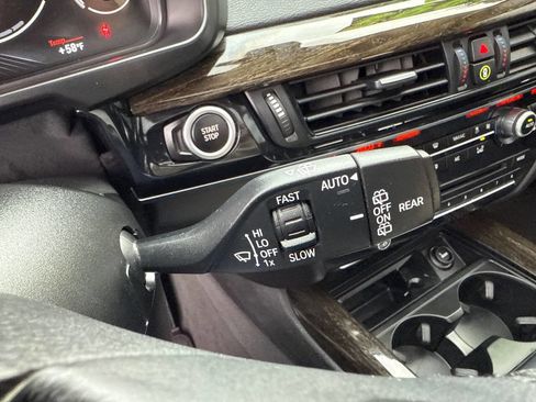 Used 2016 BMW X5 xDrive40e image 37