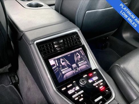 Used 2022 Porsche Panamera Platinum Edition RWD image 31