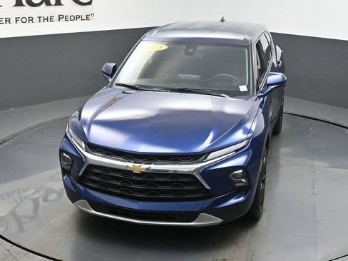 Used 2023 Chevrolet Blazer LT image 45