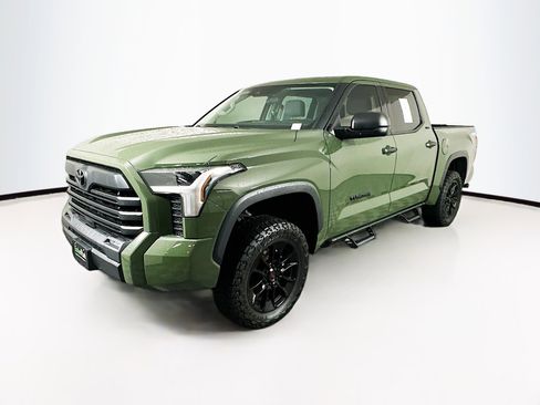 Used 2023 Toyota Tundra SR5 AWD/4WD image 3