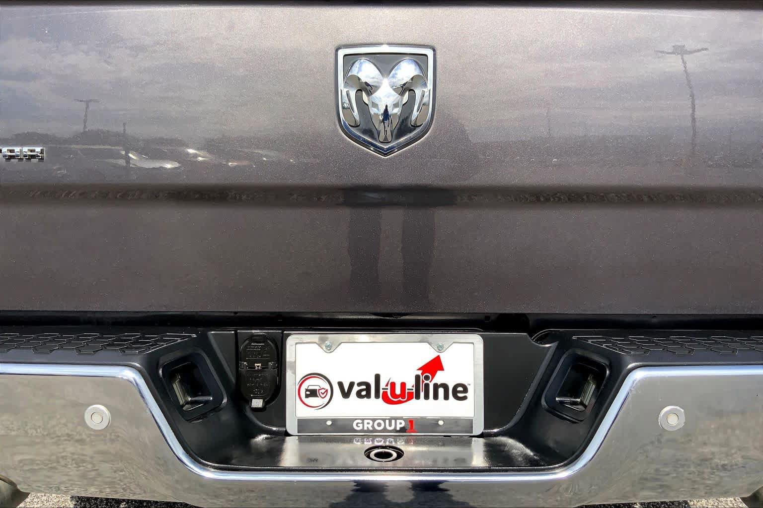 Used 2017 RAM 1500 SLT RWD image 30