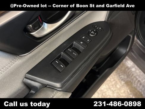 Used 2021 Honda CR-V EX image 15