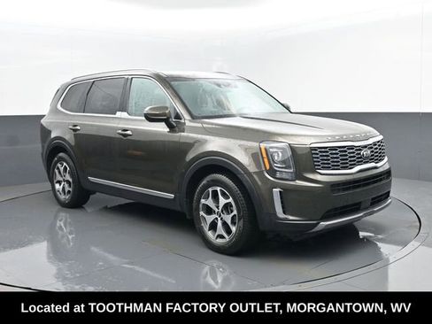 Used 2020 Kia Telluride EX AWD/4WD image 3