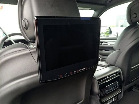 New 2025 Jeep Wagoneer L Series II w/ Convenience Group I image 31