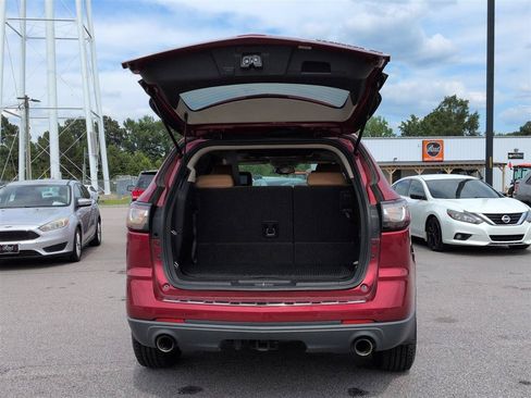Used 2013 Chevrolet Traverse LTZ FWD image 34