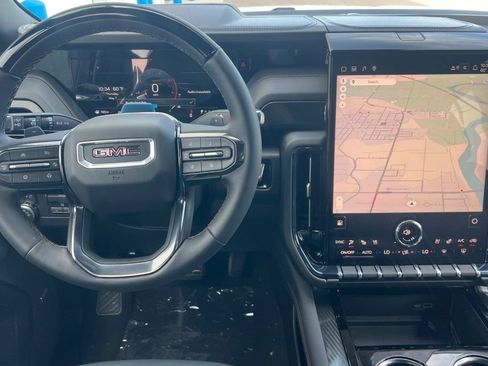 New 2026 GMC Yukon XL AT4 w/ AT4 Premium Plus Package AWD/4WD image 11