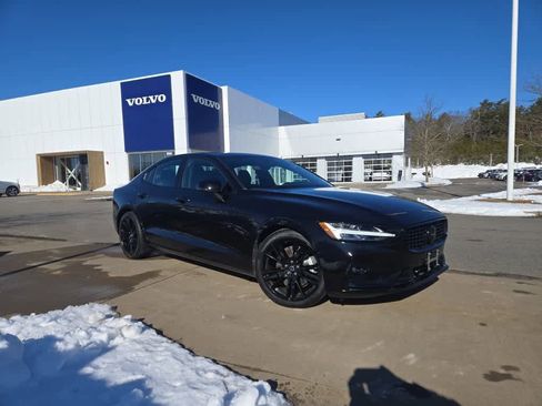 Used 2024 Volvo S60 B5 Plus w/ Protection Package Premier image 2