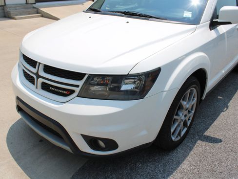 Used 2019 Dodge Journey GT FWD image 3