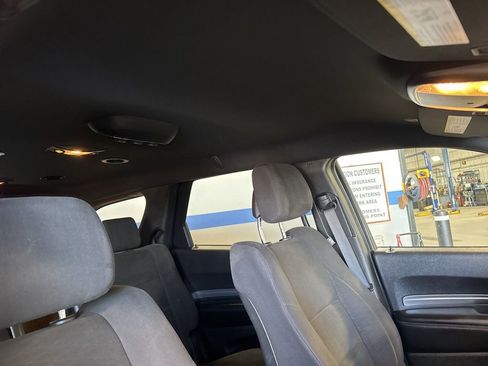 Used 2019 Dodge Durango GT w/ Blacktop Package AWD/4WD image 36