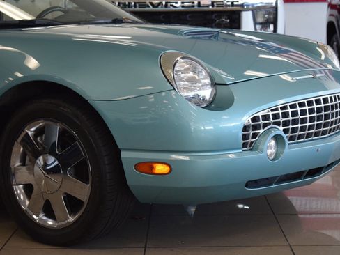 Used 2002 Ford Thunderbird RWD image 7