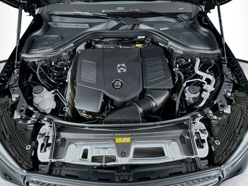 New 2026 Mercedes-Benz GLC 300 image 10