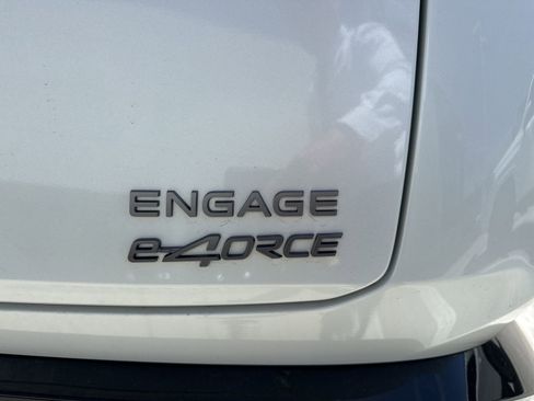 Used 2024 Nissan Ariya AWD image 6