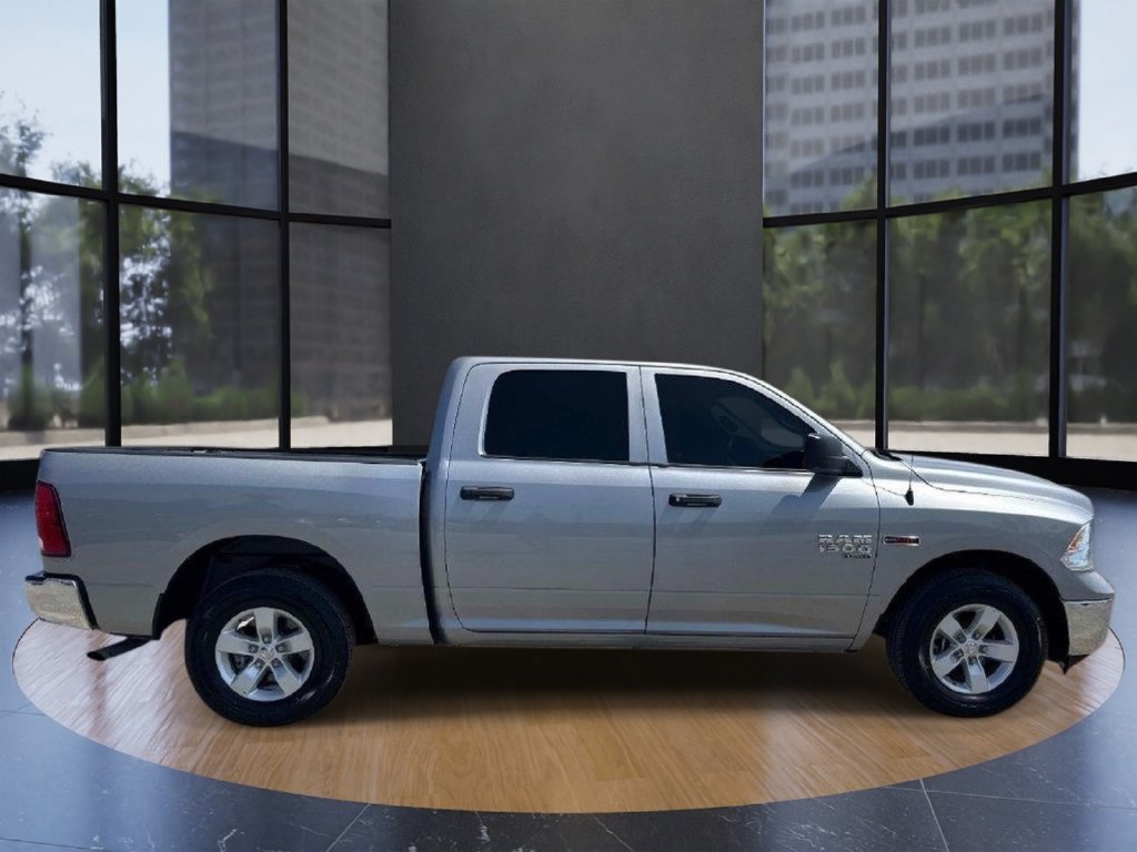 Used 2019 RAM 1500 Tradesman w/ Chrome Appearance Group RWD image 2