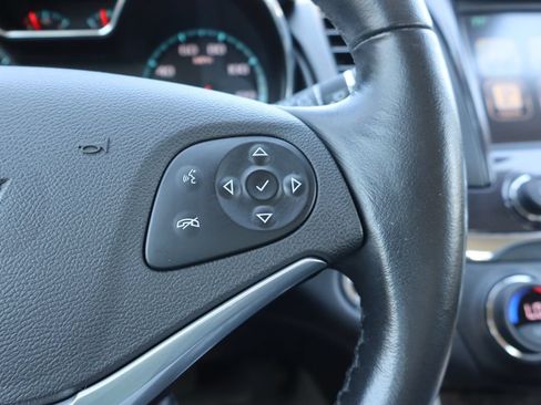Used 2014 Chevrolet Impala LT FWD image 8