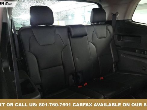 Used 2025 Kia Telluride SX Prestige image 3
