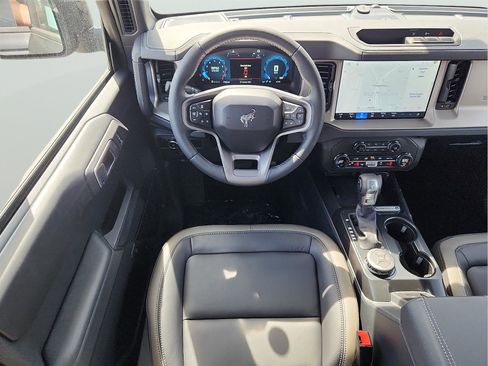 New 2026 Ford Bronco Outer Banks image 7