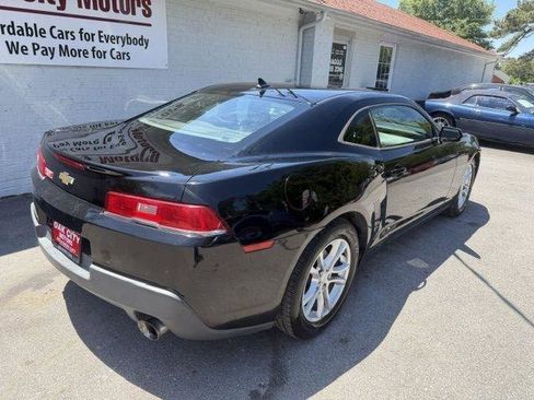 Used 2015 Chevrolet Camaro LT RWD image 5