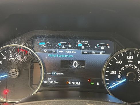 Used 2020 Ford F150 Lariat w/ Equipment Group 502A Luxury AWD/4WD image 15