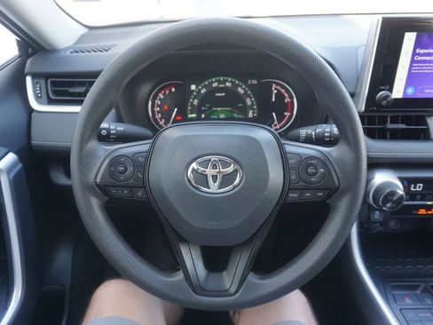 Certified 2025 Toyota RAV4 XLE AWD/4WD image 3