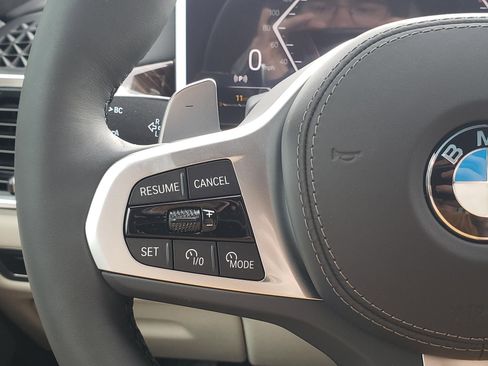New 2027 BMW X7 xDrive40i AWD/4WD image 24