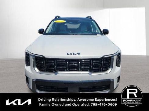 Used 2025 Kia Sorento SX AWD/4WD image 2