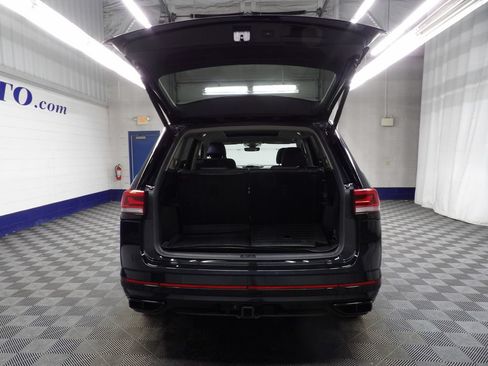 Used 2023 Volkswagen Atlas SEL R-Line AWD/4WD image 38
