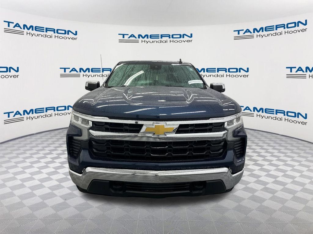 Used 2022 Chevrolet Silverado 1500 LT AWD/4WD image 8