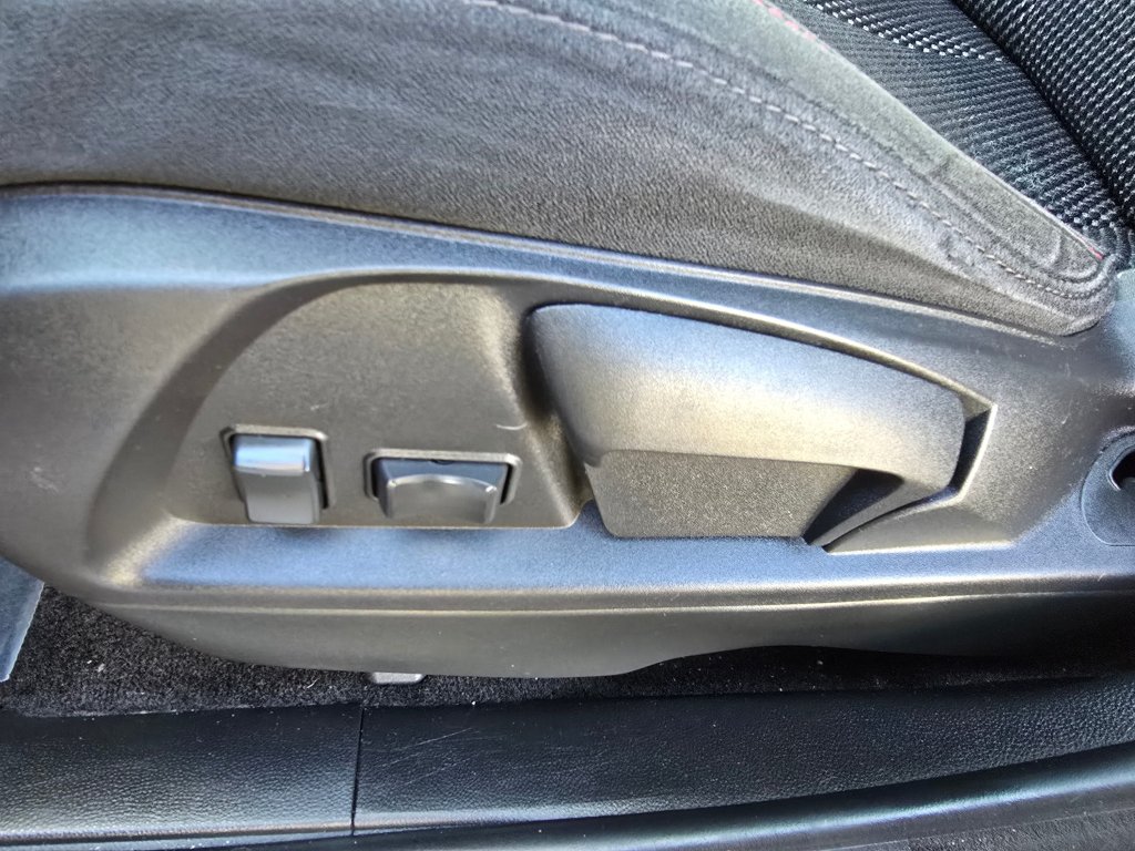 Used 2016 GMC Terrain SLE FWD image 29