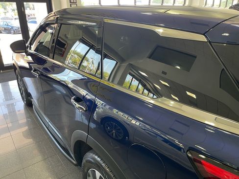 Used 2025 INFINITI QX60 Pure w/ Cargo Package FWD image 14