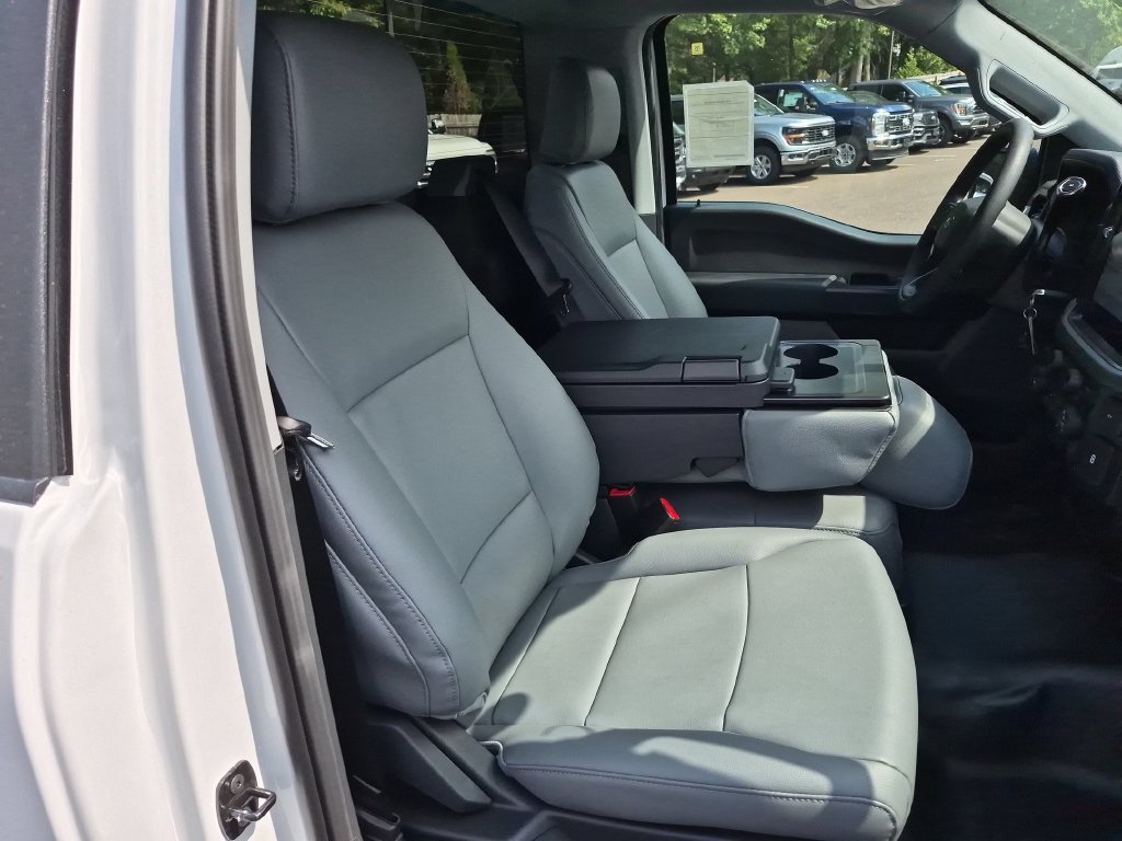 New 2026 Ford F150 XL w/ Equipment Group 103A High RWD image 24