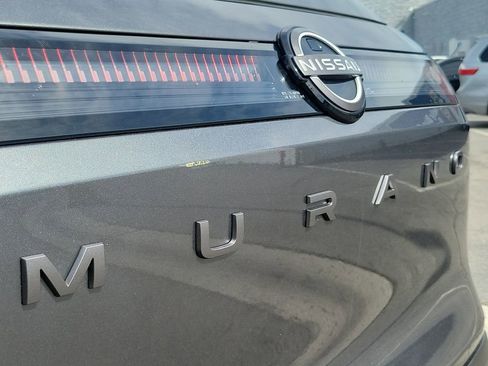 Used 2025 Nissan Murano SV AWD/4WD image 26