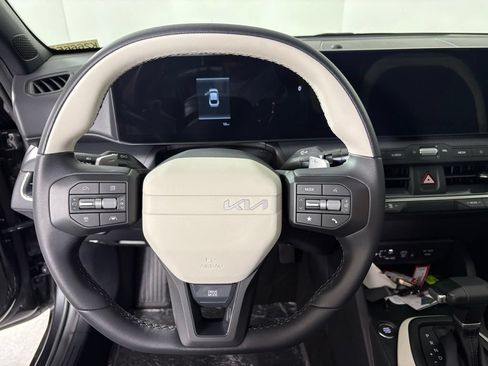 New 2026 Kia K4 GT-Line FWD image 23